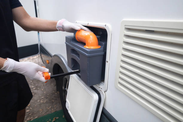 Best Portable restroom trailer rental  in Brewster, WA